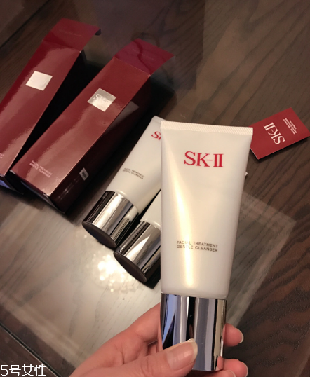 sk2洗面奶和cpb洗面奶哪個(gè)好用？無限回購的洗面奶