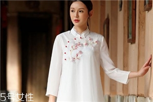 中國風(fēng)衣服怎么搭配？帶你演繹傳統(tǒng)之美