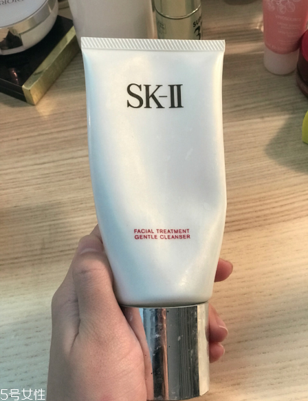 sk2氨基酸泡沫潔面乳霜好用嗎？最愛(ài)洗面奶