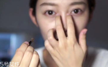 微醺桃花妝怎么化妝？簡(jiǎn)單步驟滿足爆棚少女心
