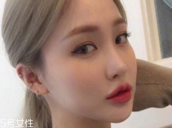 染發(fā)選什么顏色？黃皮適合亞麻和深棕