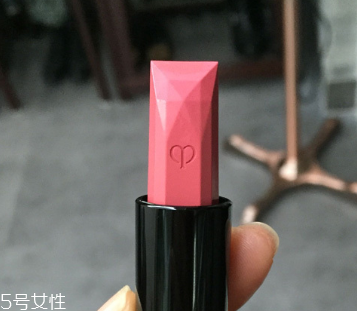 黃皮適合什么顏色的口紅？口紅界的常青樹