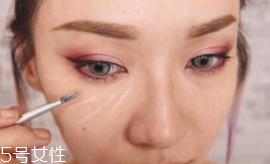 如何打造完美底妝？5步拯救手殘星人