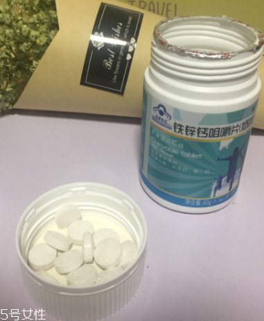 修正鈣鐵鋅多少錢一盒？40一盒價格美麗