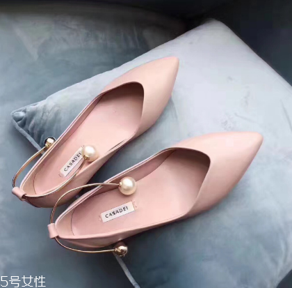 casadei是哪個國家的牌子？在最美的時光你需要一雙好鞋
