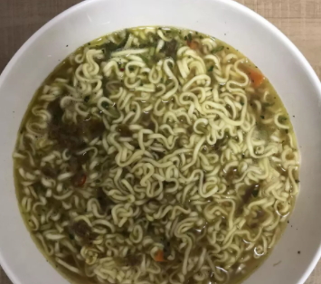 藤嬌牛肉面和藤椒牛肉面哪個好吃？統(tǒng)一和康師傅的對決