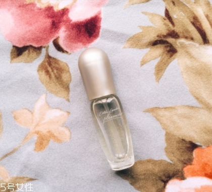雅詩蘭黛香水怎么樣？提升生活逼格的香水