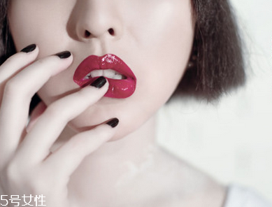 愛敬氣墊孕婦能用嗎？孕期使用化妝品要注意