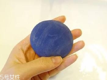 新買的氣墊粉撲要洗嗎？用久了一定要清洗
