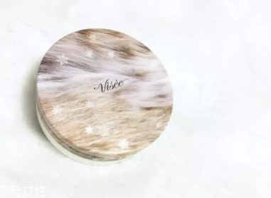 2018蜜粉餅?zāi)膫€(gè)牌子好？