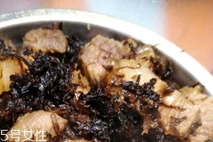梅干菜怎么泡發(fā)？溫水泡即可