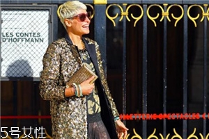 亮片衣服怎么搭配？助你成為時(shí)髦精