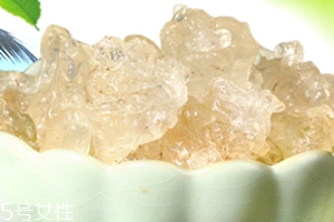雪燕可以生吃嗎？雪燕沒煮熟可以吃嗎？