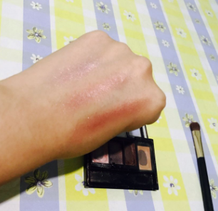 KATE眼影飛粉嗎？持久不飛粉