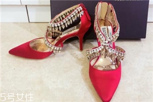 badgley mischka是什么檔次？婚鞋中的背影殺手