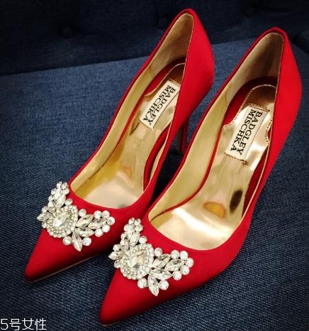 badgley mischka是什么檔次？婚鞋中的背影殺手
