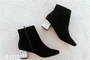 dune london是幾線品牌？英國(guó)著名奢華鞋履品牌