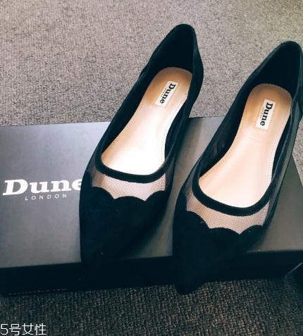 dune london是幾線品牌？英國(guó)著名奢華鞋履品牌