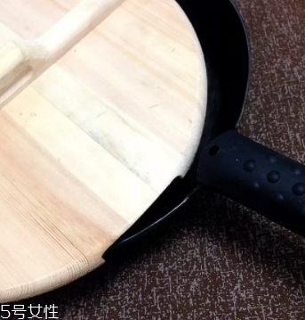 舌尖3章丘鐵鍋怎么樣？臻三環(huán)鐵鍋評測