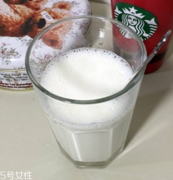 藍(lán)胖子奶粉甜嗎？鮮奶滋味的藍(lán)胖子