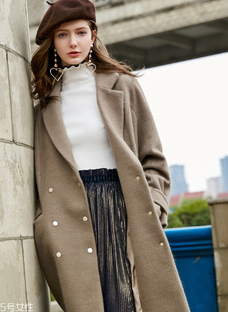 女生怎么穿衣服有氣質(zhì)？這三件單品必不可少