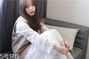 春天穿什么款式連衣裙好看？讓你早春美翻天