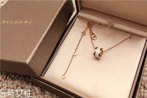 寶格麗項(xiàng)鏈可以戴著洗澡嗎？