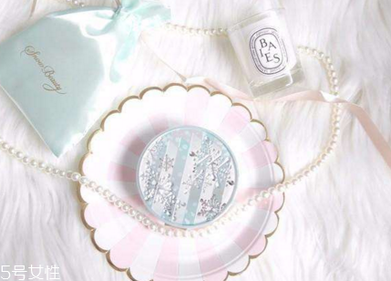 晚安粉真的不用卸妝嗎 讓你整個晚上清清爽爽 晚安粉真的不用卸妝嗎 讓你整個晚上清清爽爽