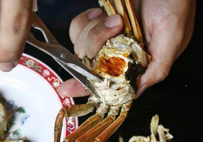 陽澄湖大閘蟹怎么吃？食陽澄湖大閘蟹注意事項(xiàng)