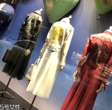 dior迪奧衣服一般多少錢？