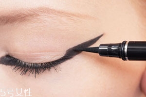 dior迪奧眼線筆多少錢一支？