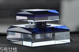 車載香水什么味道好？長途駕駛用醒香型香水