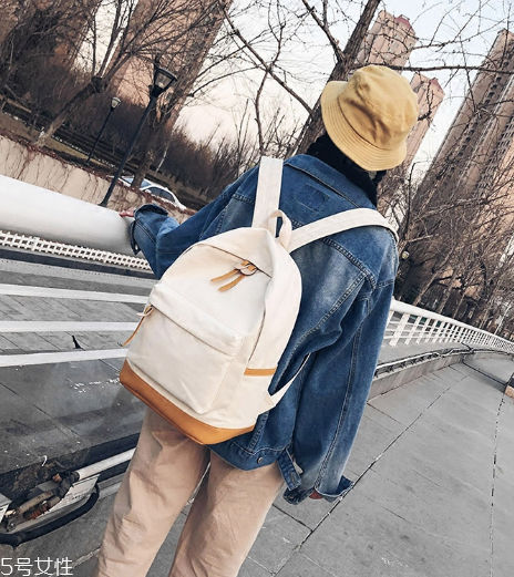 帆布包什么款式好看？這個春天一起文藝起來