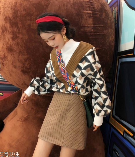 怎么穿衣服更淑女？輕松提升你的優(yōu)雅魅力