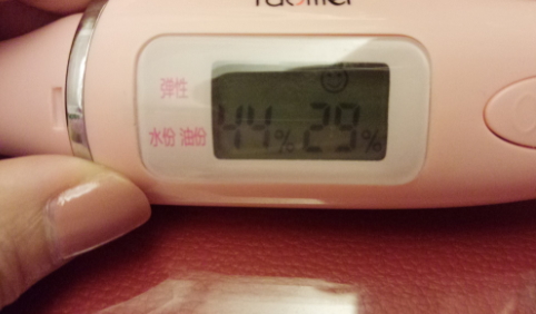sisley希思黎和和hr赫蓮娜哪個(gè)好？