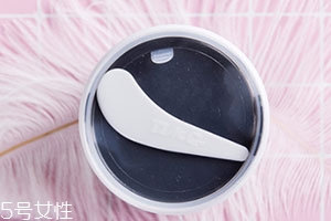 清潔面膜可以洗澡敷嗎？時機和方法很重要