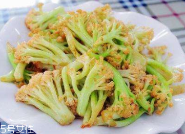 花菜炒多久能熟？5分鐘就足夠