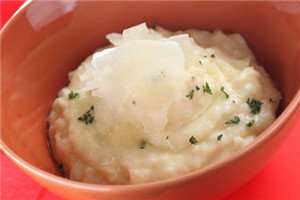 土豆泥怎么做好吃又簡單的做法 土豆泥怎么做好吃又簡單的做法