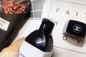 chanel山茶花保濕精華水好用嗎？補水底妝神器