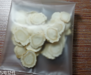 西洋參治失眠嗎？服用過量還會導致失眠