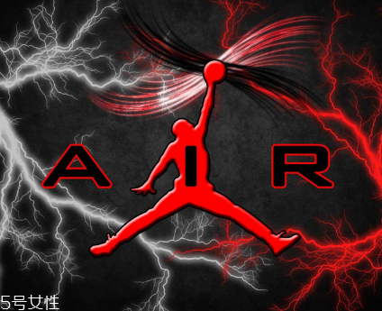 air jordan 1 satin黑扣碎配色綢緞版多少錢？