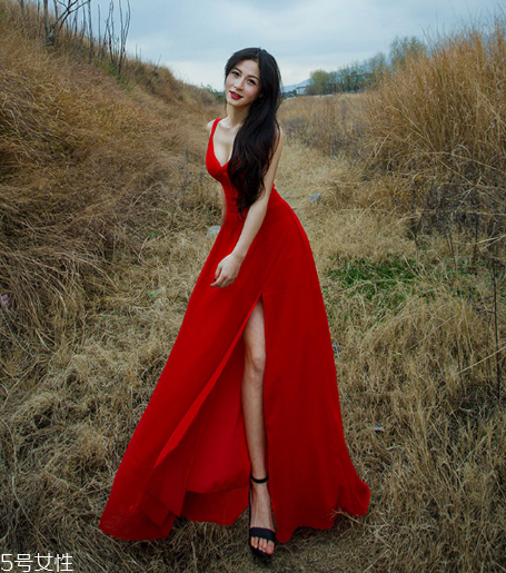 男生喜歡女生穿什么風(fēng)格衣服？男生不能抵擋的穿衣風(fēng)格