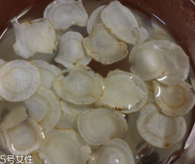 西洋參治咳嗽嗎？有一定效果