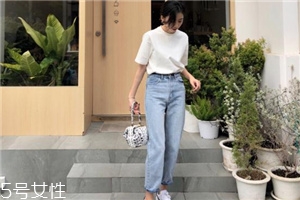 牛仔褲膝蓋破了怎么補(bǔ)？三招教你修補(bǔ)破洞