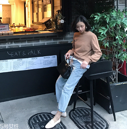 牛仔褲需要每天洗嗎？牛仔褲不用天天洗