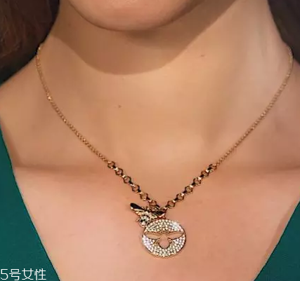 施華洛世奇小蜜蜂項鏈多少錢？