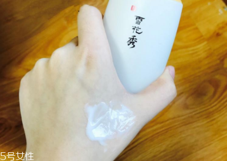 雪花秀滋陰套裝適合什么膚質(zhì)？所有肌膚都適用