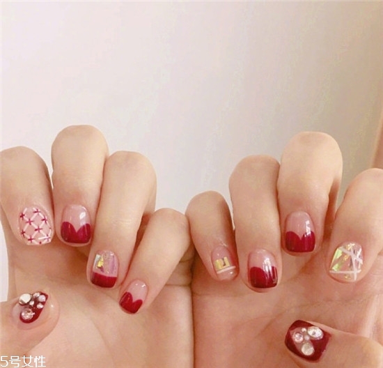 紅色系美甲適合手黑的人嗎 紅色系美甲圖片2018新款式 紅色系美甲適合手黑的人嗎 紅色系美甲圖片2018新款式