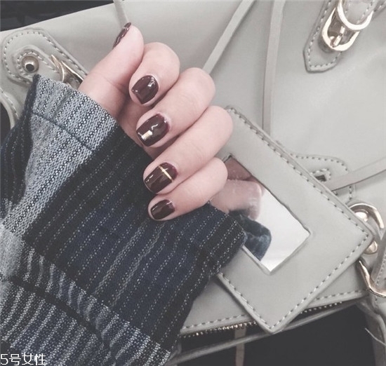 紅色系美甲適合手黑的人嗎 紅色系美甲圖片2018新款式 紅色系美甲適合手黑的人嗎 紅色系美甲圖片2018新款式