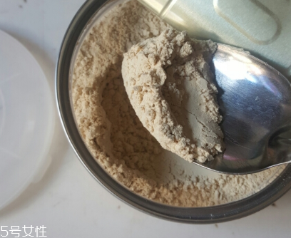 人參粉一次吃多少？每天不宜超過(guò)1.5克